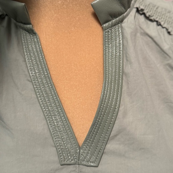 MELISSA NEPTON Reese Sage Ruffled Cap Sleeve Blouse XS - Picture 9 of 12